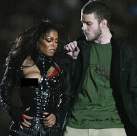janet-jackson-2004